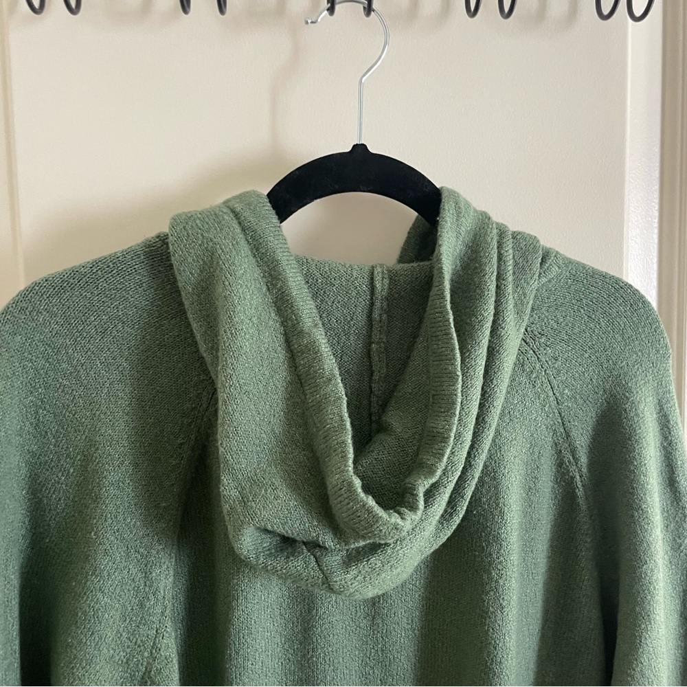 Aerie oversized hooded sweater - Picture 7 of 10